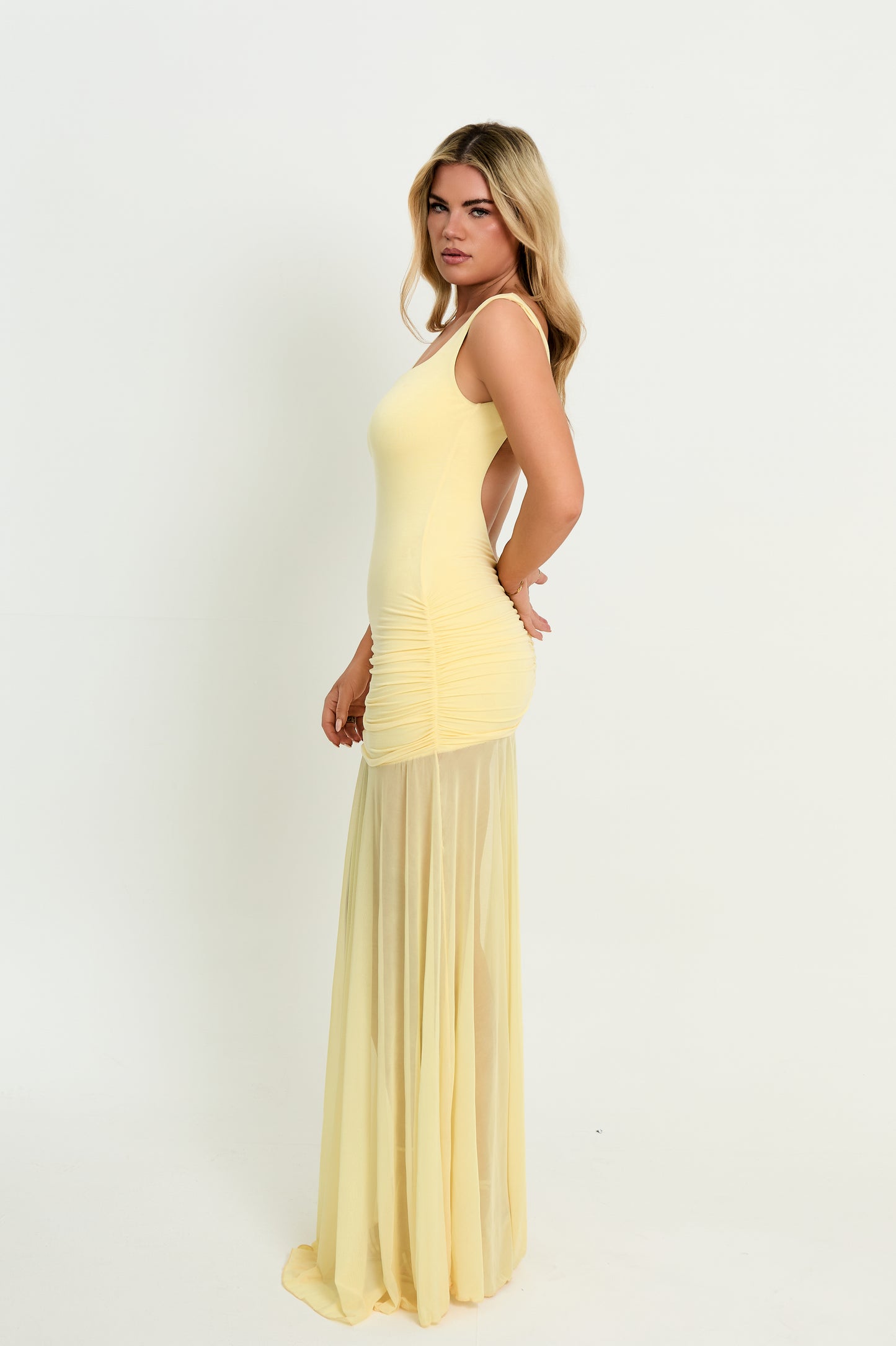 SOLEIL BACKLESS MAXI DRESS